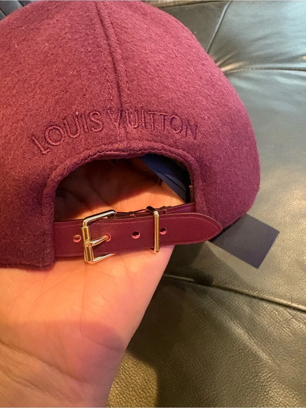 Louis Vuitton endless cap wool Monogram
